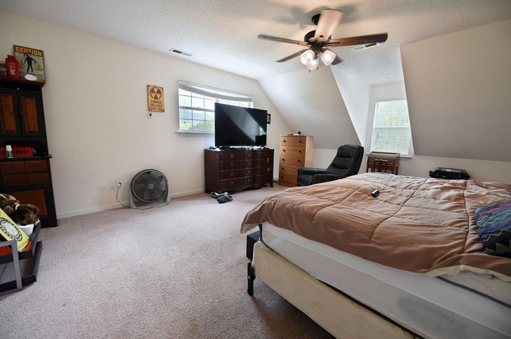 23 Huntingdon Dr, Cleveland GA  30528-3134 exterior