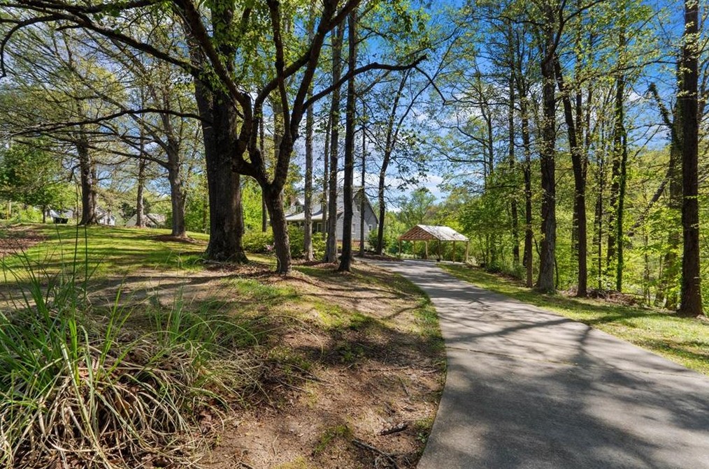 3509 Kellogg Creek Rd, Acworth, GA 30102-1529