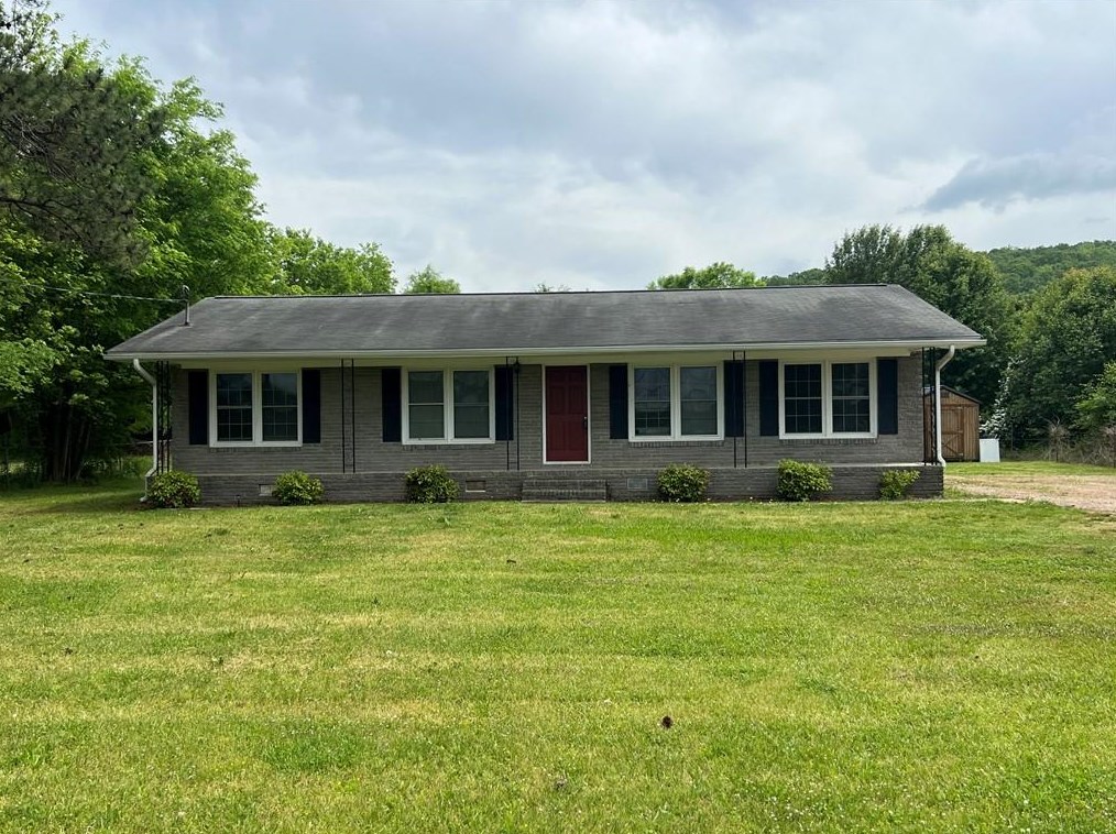 1005 Gadsden Rd, Cave Spring, GA 30124-2927