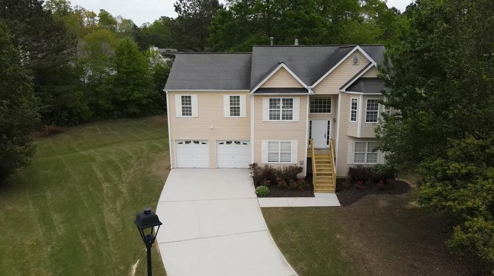 77 Stallion Run, Dallas, GA 30132-8369