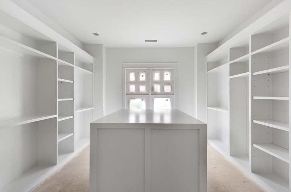 354 Michael Dr, Alpharetta GA 30009-2121 exterior