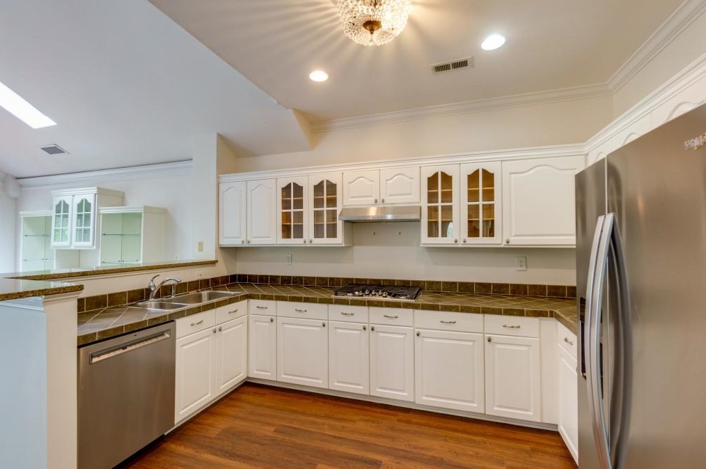 2298 Goodwood Blvd, Smyrna GA  30080-8207 exterior