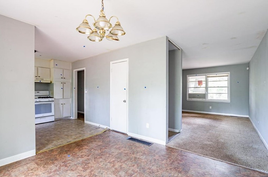 3654 Stanford Cir, Decatur GA  30034-6110 exterior