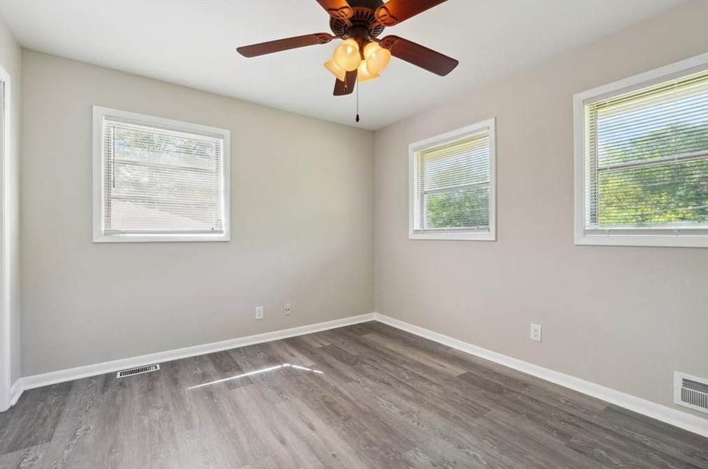 925 Meadow Rock Dr, Stone Mountain GA  30083-3503 exterior