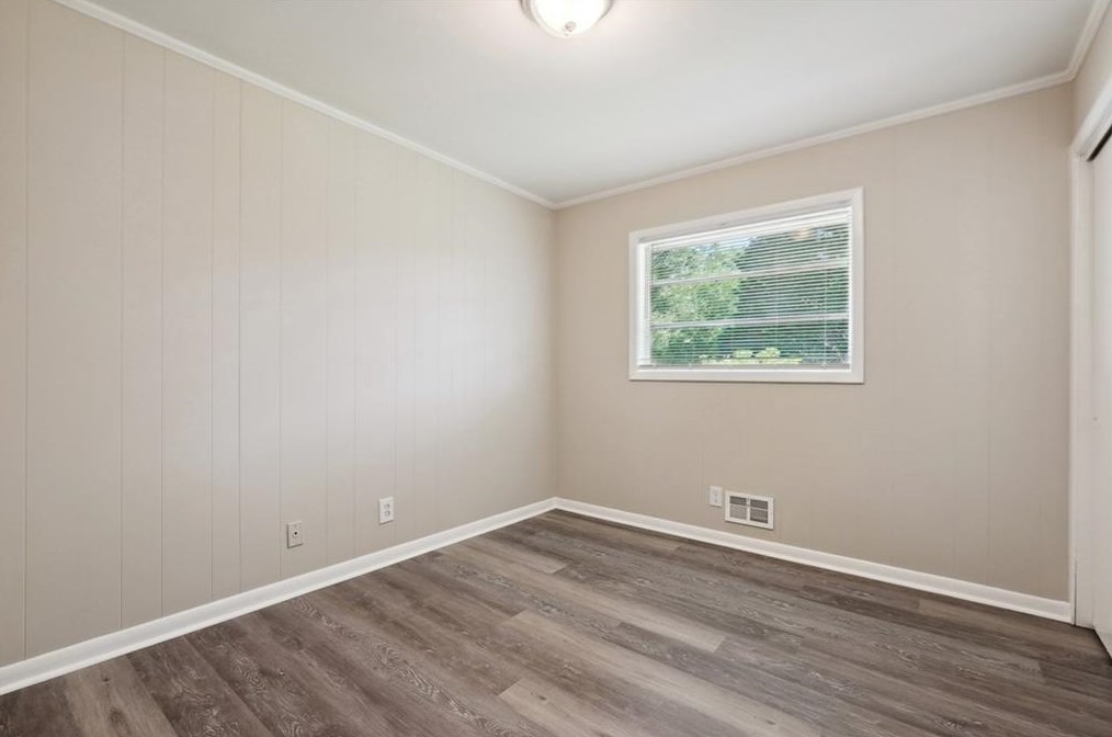 925 Meadow Rock Dr, Stone Mountain GA  30083-3503 exterior