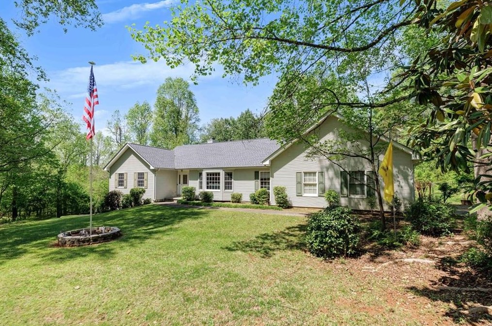236 Alex Dr, Dahlonega, GA 30533-3841