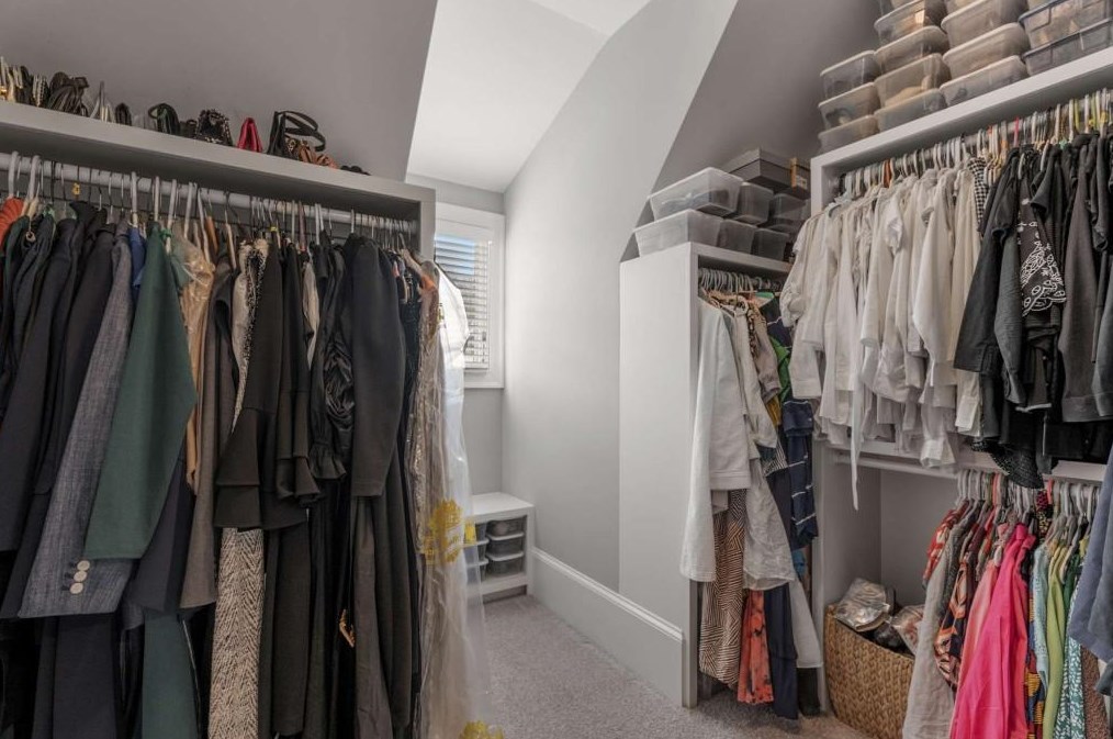 1743 Buckhead Ln, Atlanta GA 30324-6103 exterior