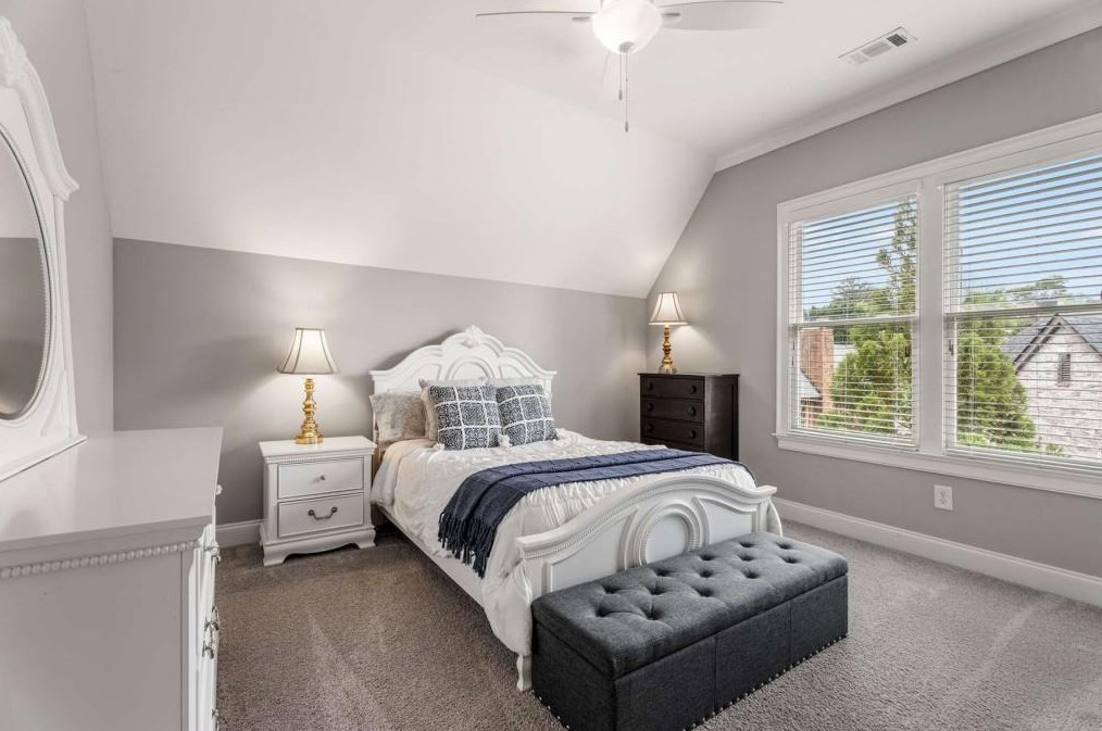 1743 Buckhead Ln, Atlanta GA 30324-6103 exterior