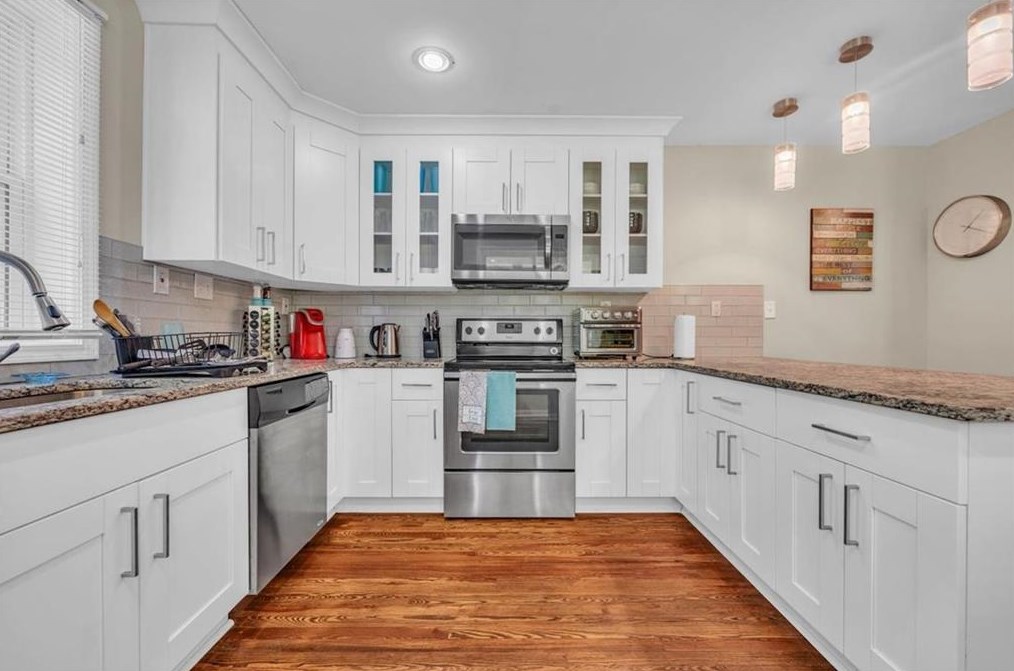 2666 Gresham Rd, Atlanta, GA 30316-4103