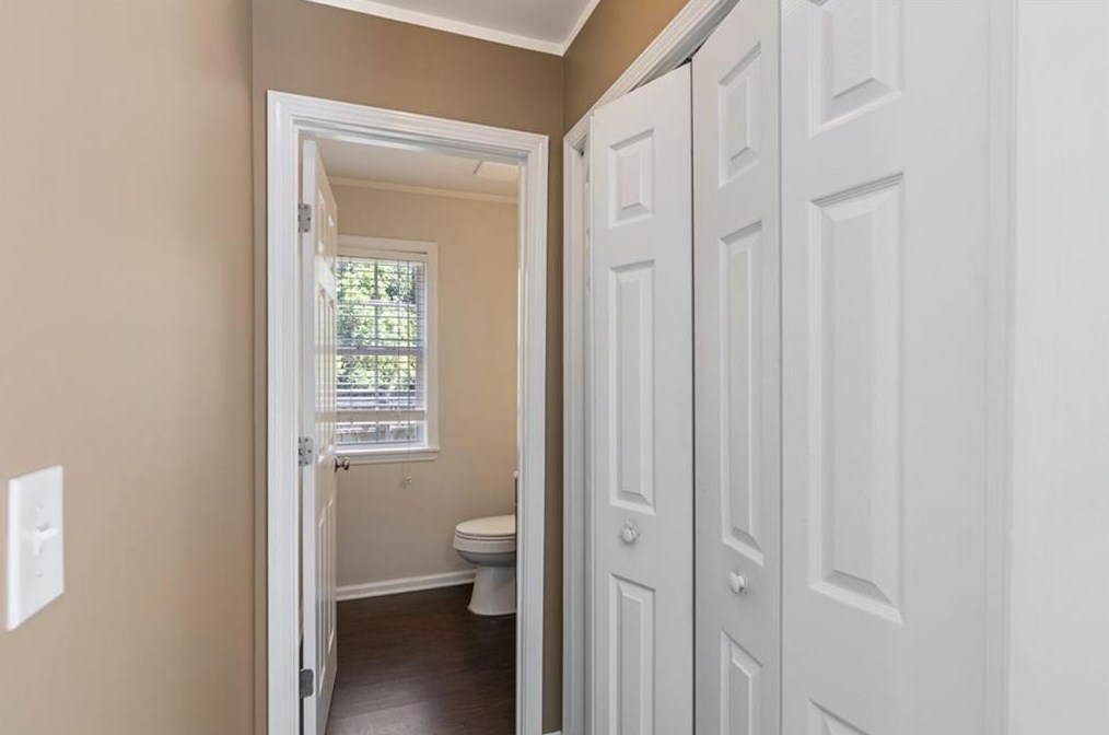 3242 Wellington Walk, Atlanta GA  30331-5453 exterior