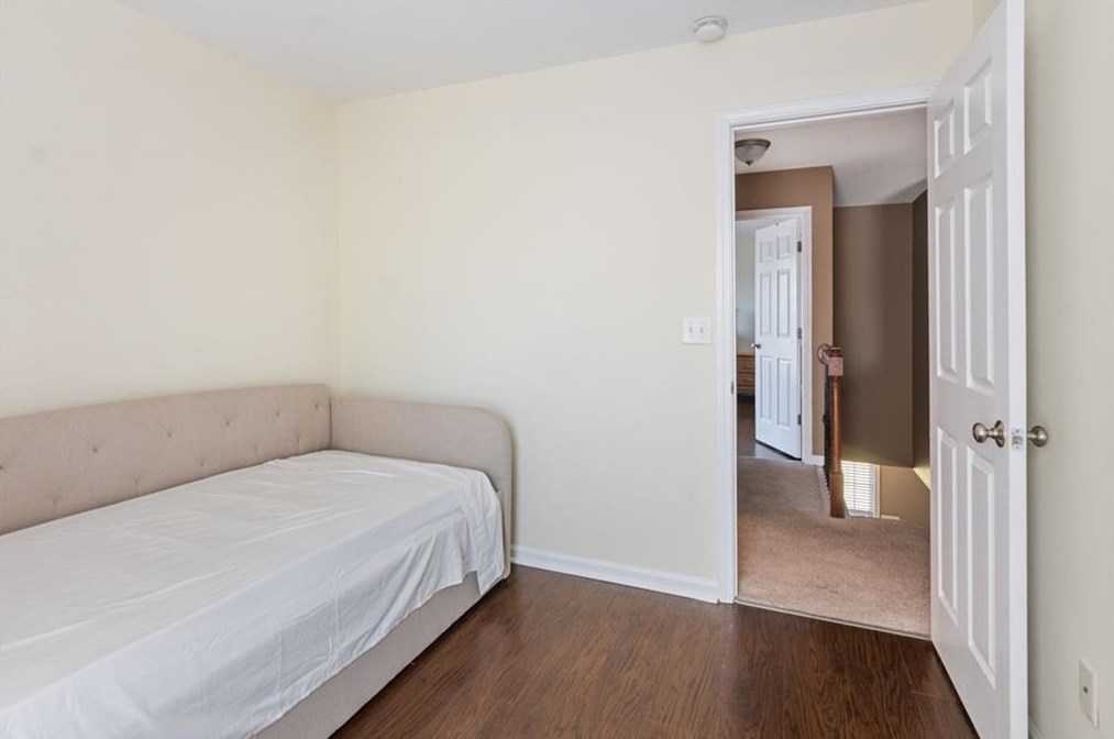 3242 Wellington Walk, Atlanta GA  30331-5453 exterior