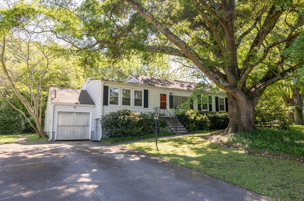 701 Sunnybrook Dr, Decatur, GA 30033-4733