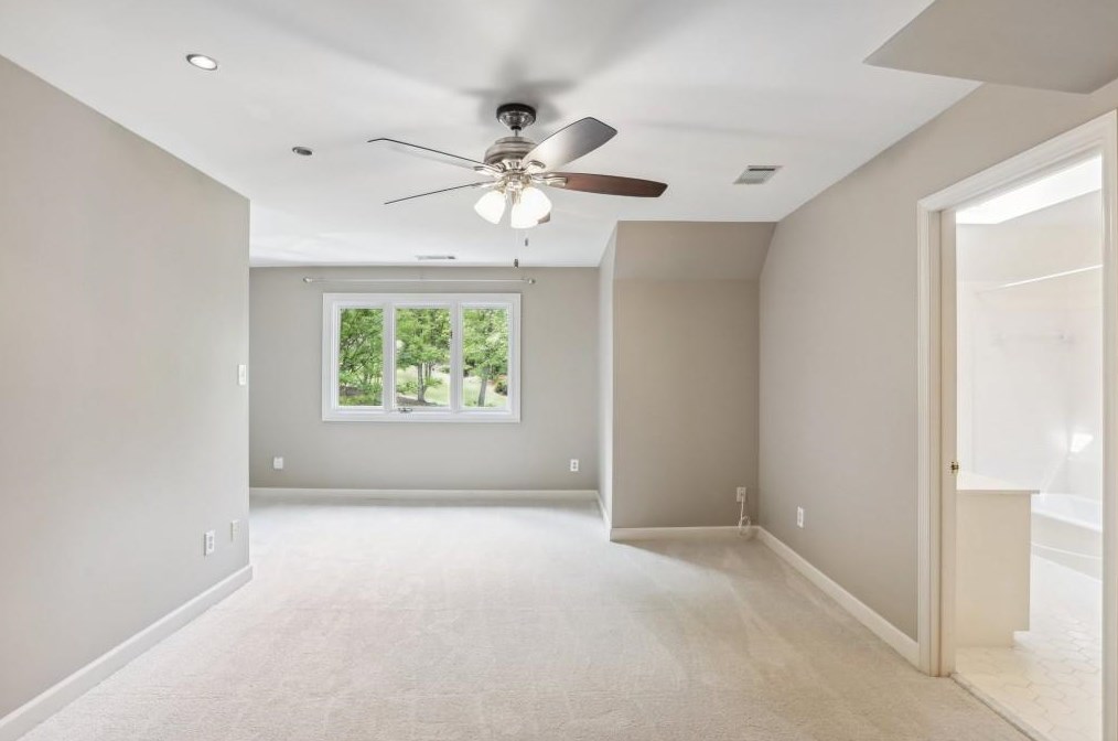 100 Spindale Ct, Atlanta GA  30350-1060 exterior
