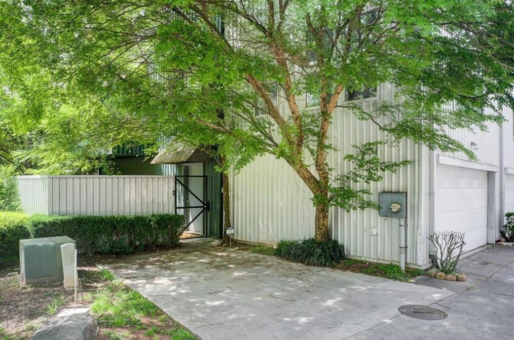 241 Maynard Ter, Atlanta GA  30316-1780 exterior