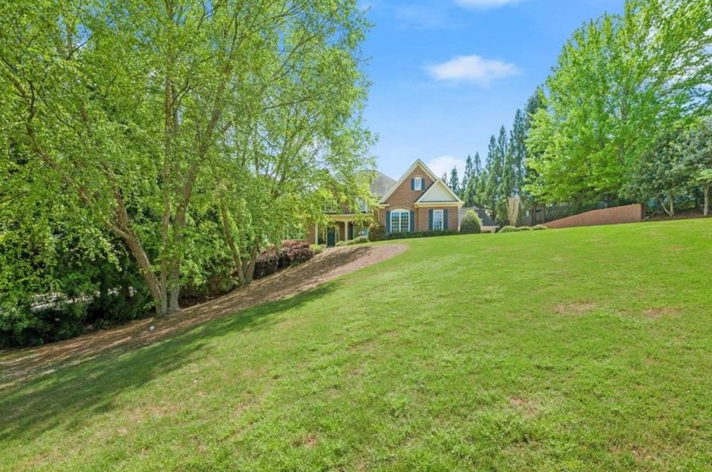 1466 Heritage Rd, Gainesville, GA 30501