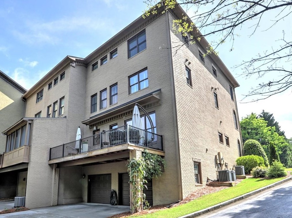 4142 Onslow Pl, Smyrna GA  30080-6341 exterior