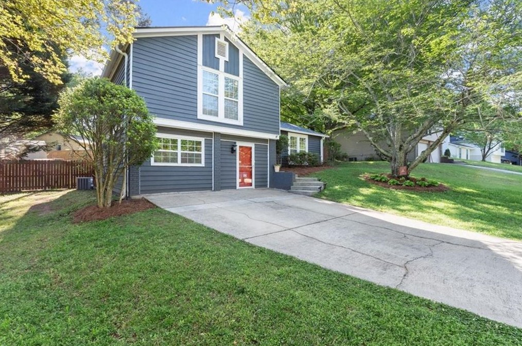 1651 Northlake Springs Ct, Decatur, GA 30033