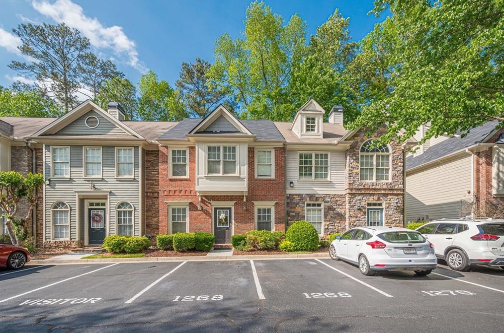 1268 Harris Commons Pl, Roswell GA  30076-4653 exterior