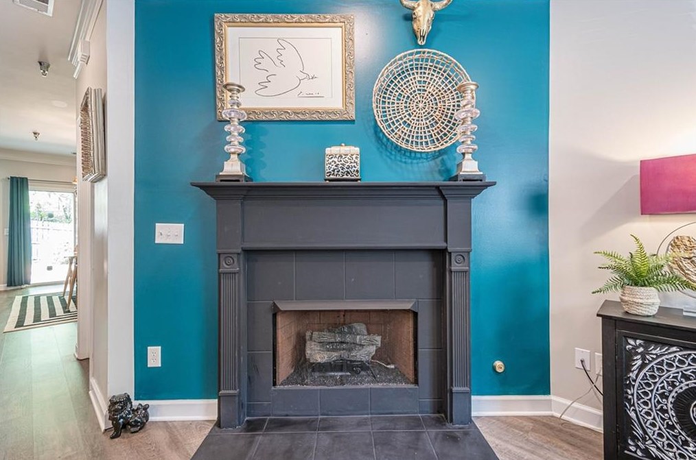 1268 Harris Commons Pl, Roswell GA  30076-4653 exterior