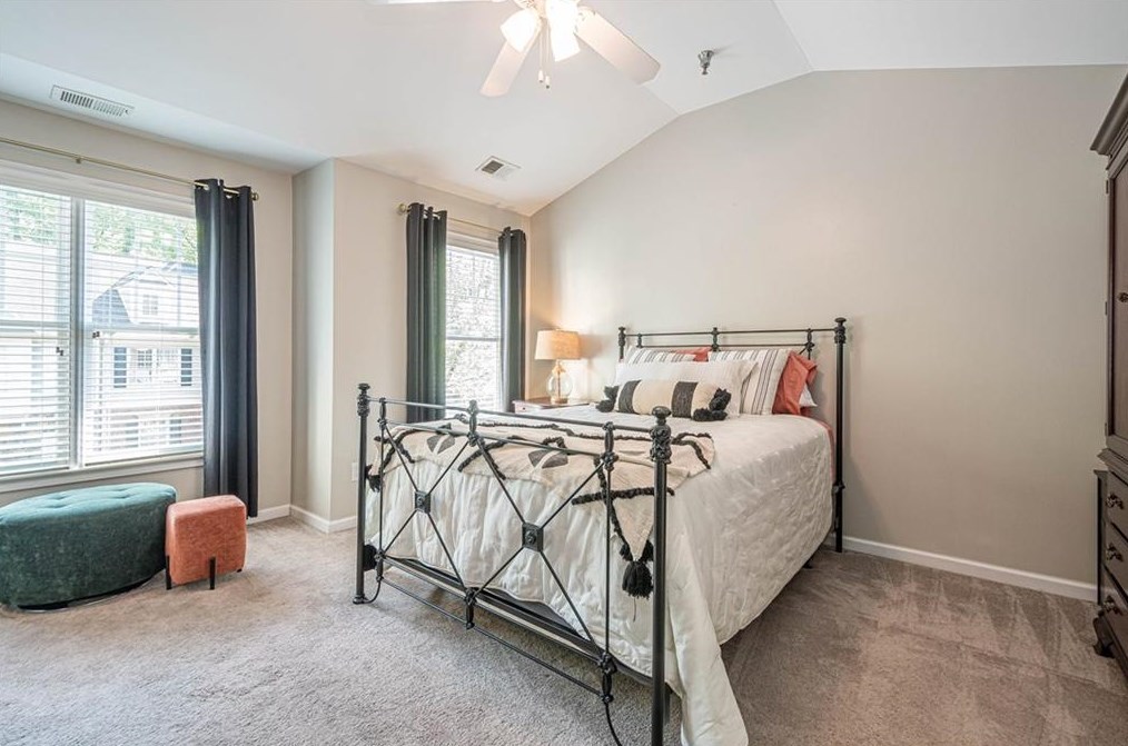 1268 Harris Commons Pl, Roswell GA  30076-4653 exterior