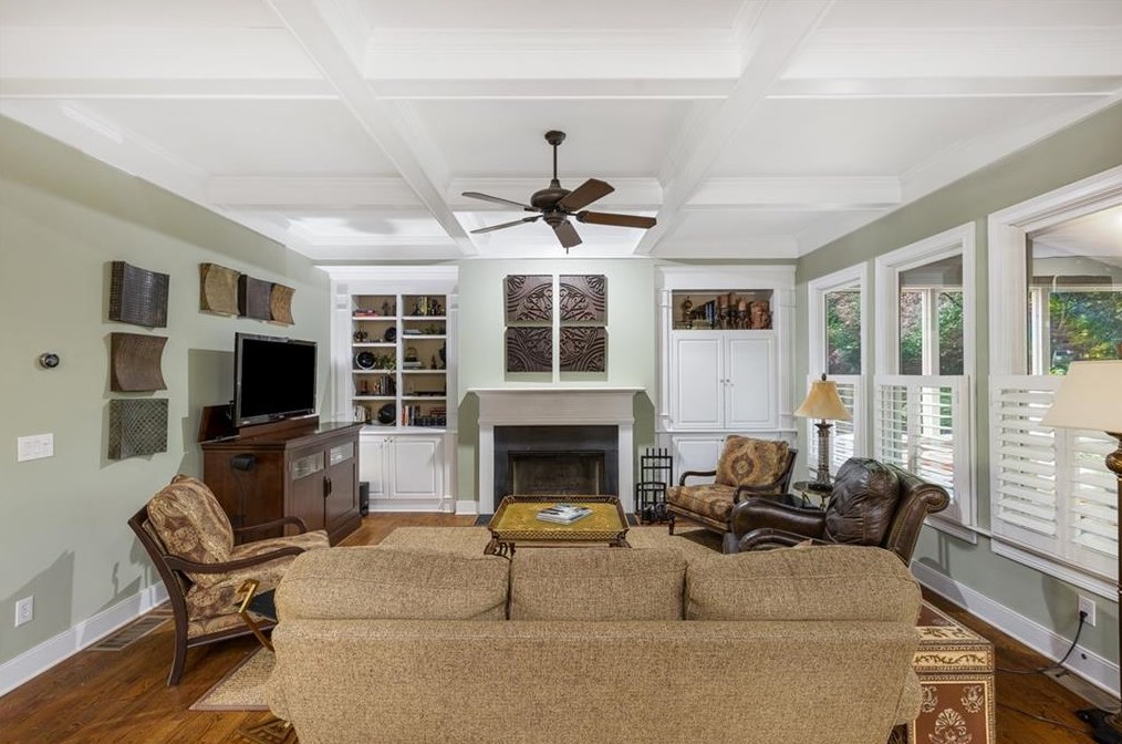 2865 Green Cove Way, Smyrna GA  30080-3598 exterior