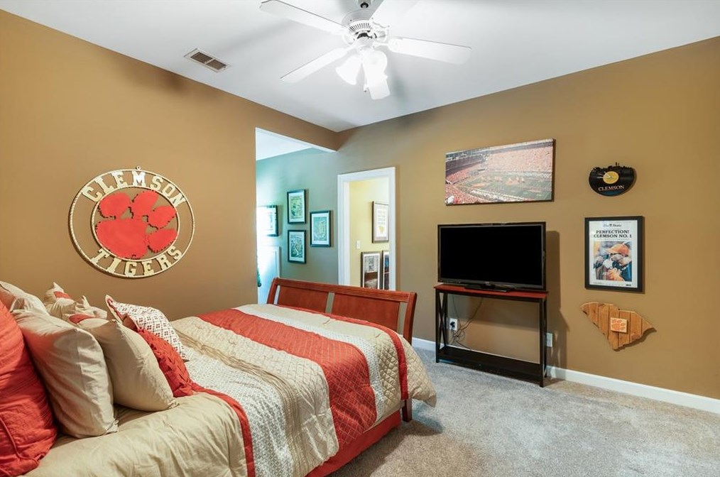 2865 Green Cove Way, Smyrna GA  30080-3598 exterior