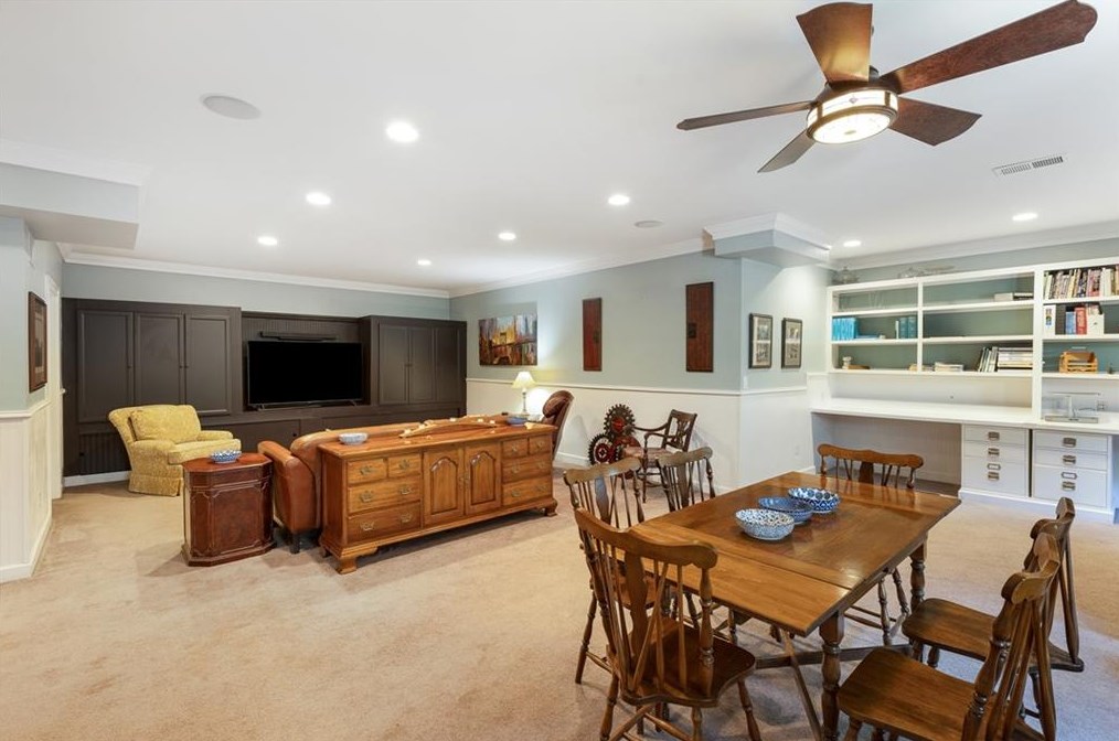 2865 Green Cove Way, Smyrna GA  30080-3598 exterior