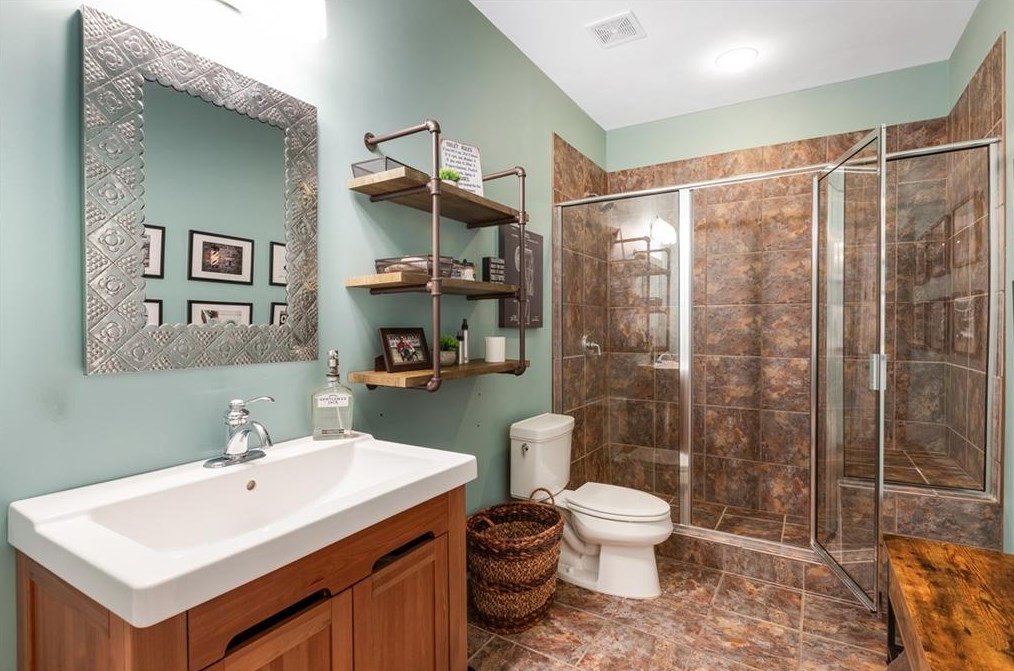 2865 Green Cove Way, Smyrna GA  30080-3598 exterior