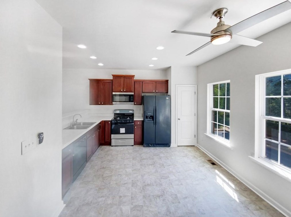 1686 Cortona Ct, Decatur, GA 30032-3879