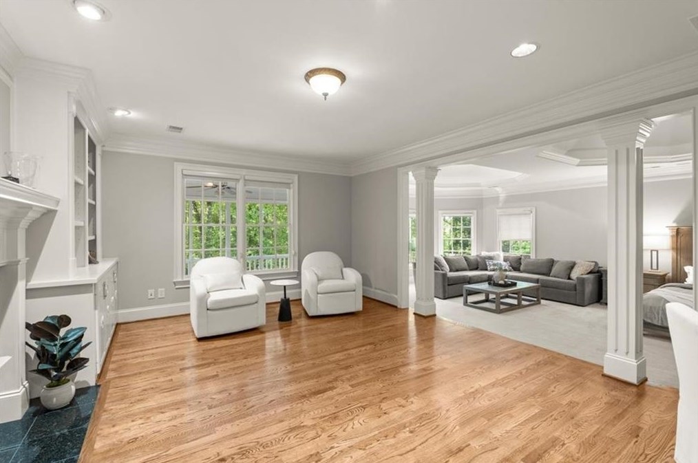 15205 White Columns Dr, Alpharetta GA  30004-8221 exterior