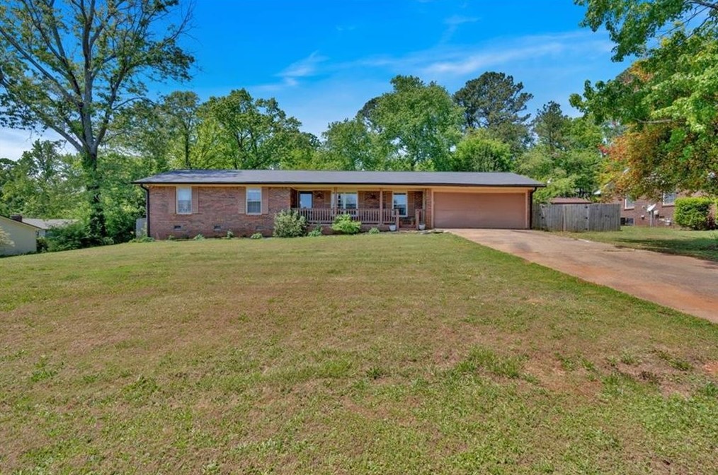 50 Oakridge Dr, Euharlee, GA 30121-7331