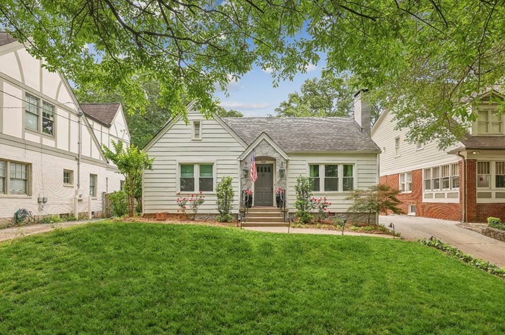 2143 Mckinley Rd Nw, Atlanta, GA 30318