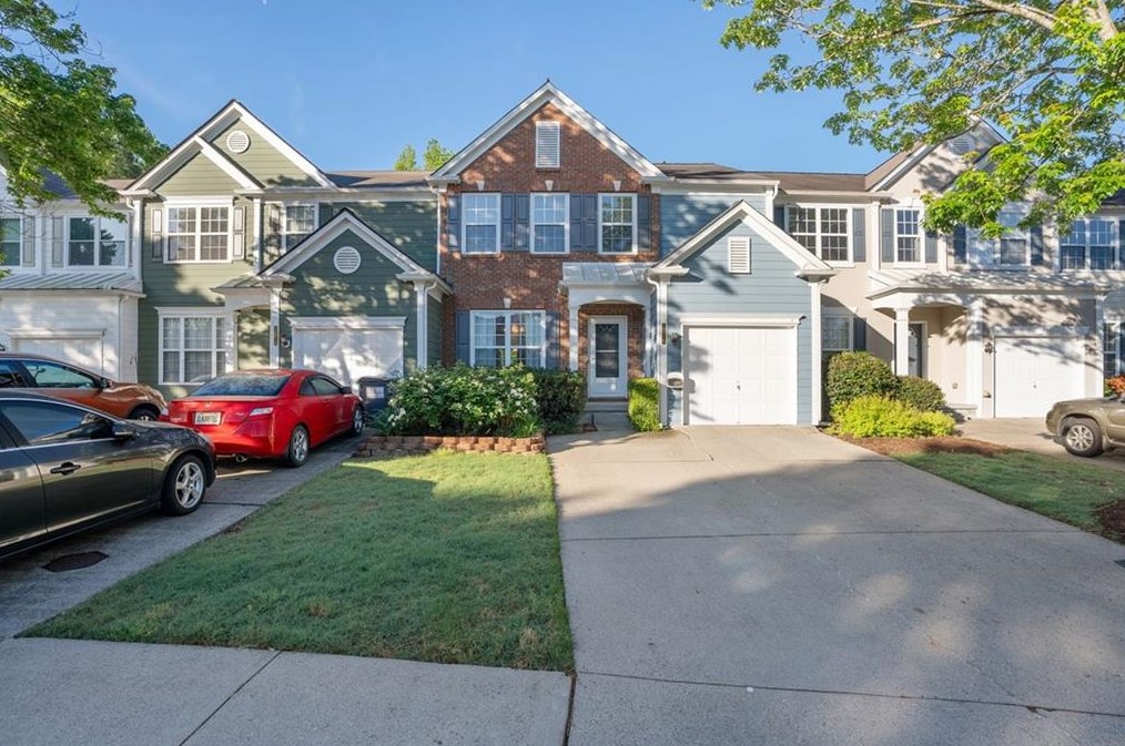 2876 Commonwealth Cir, Alpharetta, GA 30004
