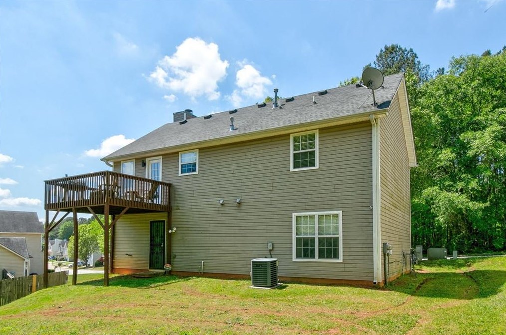 2818 Rambling Way, Lithonia GA  30058-5716 exterior