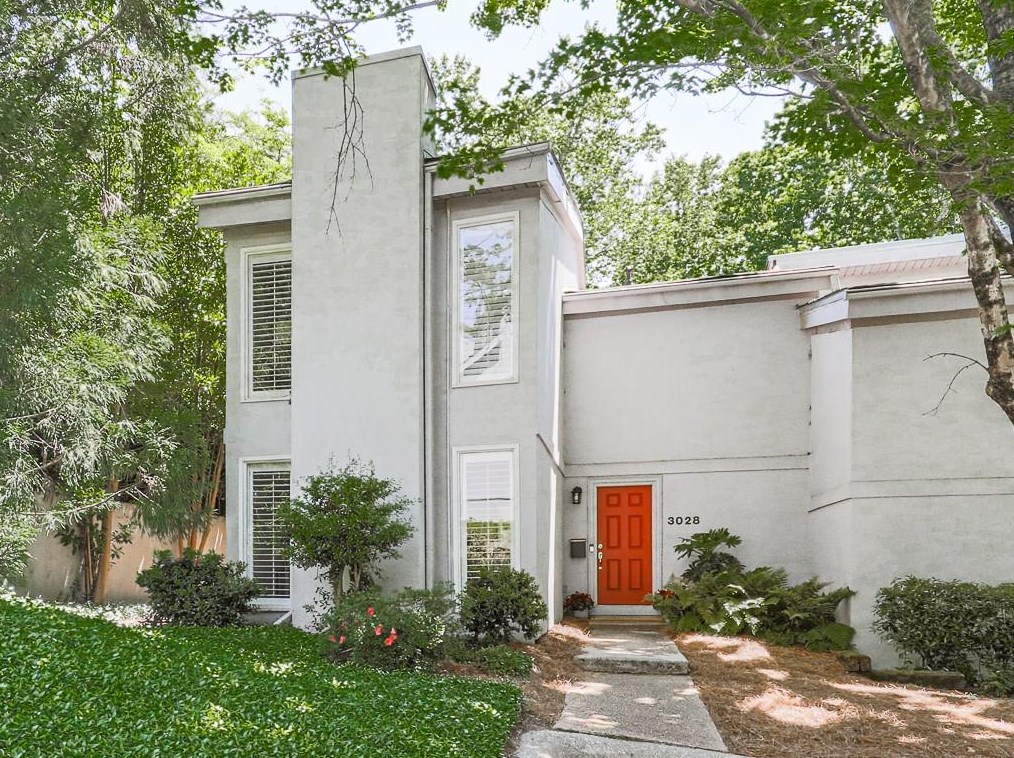 3028 Vinings Ferry Dr, Atlanta GA  30339-4314 exterior