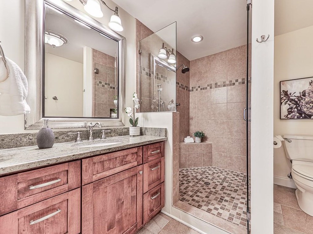 3028 Vinings Ferry Dr, Atlanta GA  30339-4314 exterior