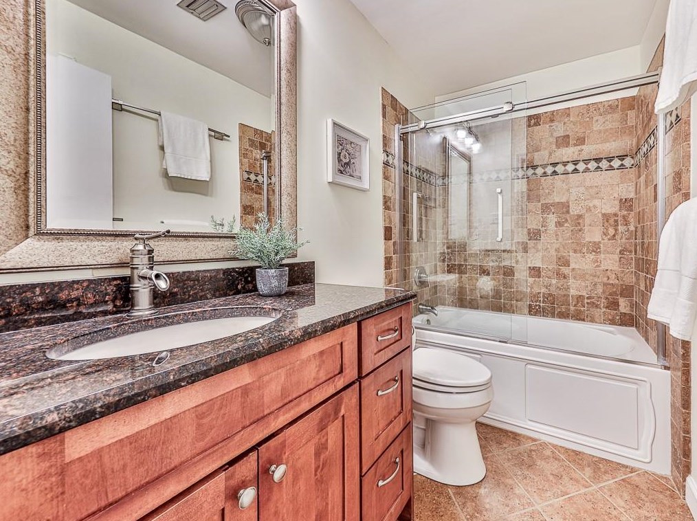 3028 Vinings Ferry Dr, Atlanta GA  30339-4314 exterior