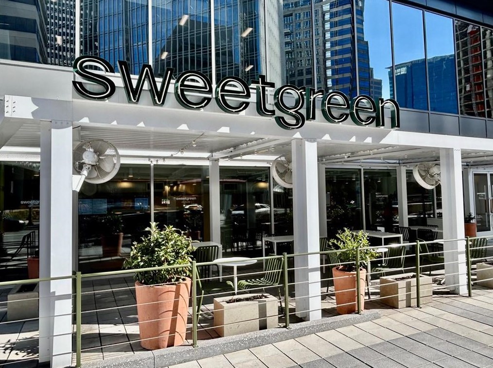 905 Juniper St, Atlanta GA  30309-4128 exterior