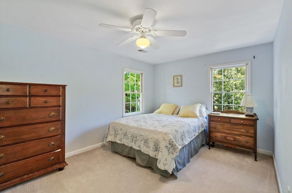 210 Sandtrap Way, Roswell GA  30076-3522 exterior