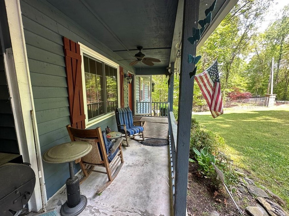 2667 Tammi Ln, Gainesville GA 30506-1111 exterior