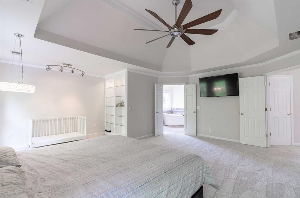 437 Rhodes House Dr, Suwanee GA  30024-6471 exterior