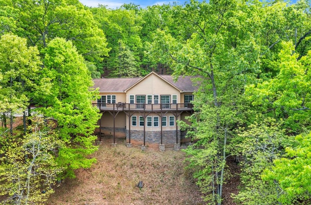 117 Douglas Fir Dr, Waleska, GA 30183-4216