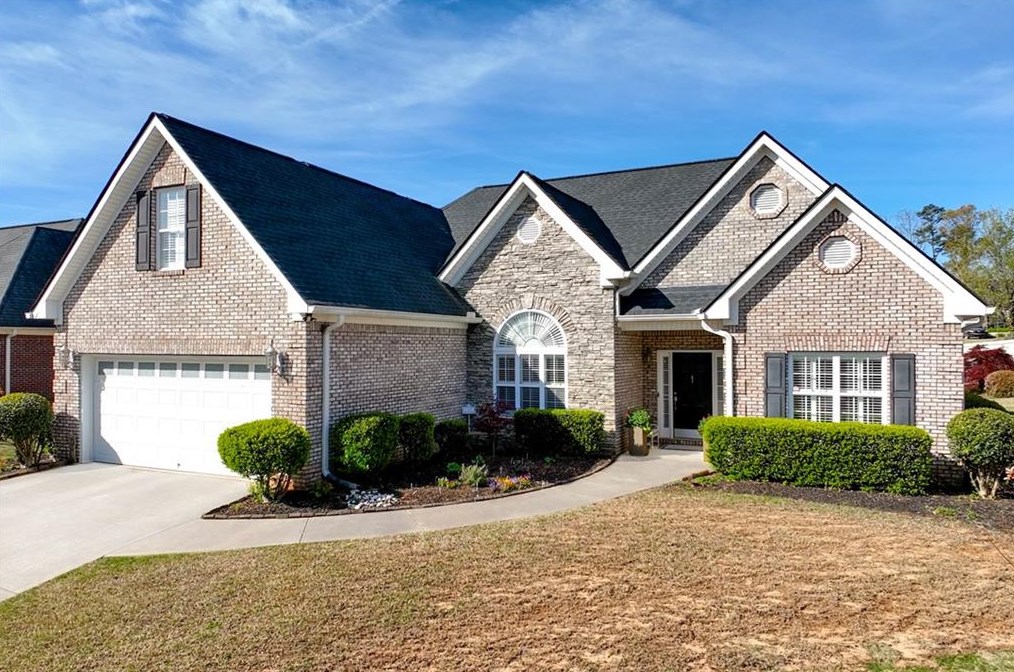 408 Myrtle Ct, Loganville, GA 30052-7005