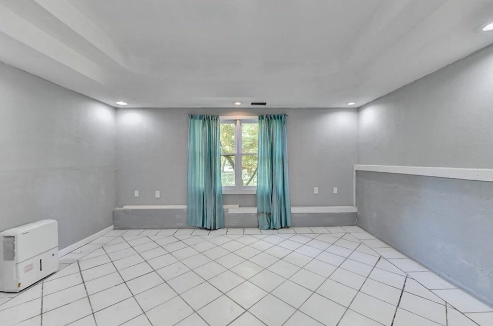 155 Hollyberry Dr, Dallas GA 30157-6110 exterior