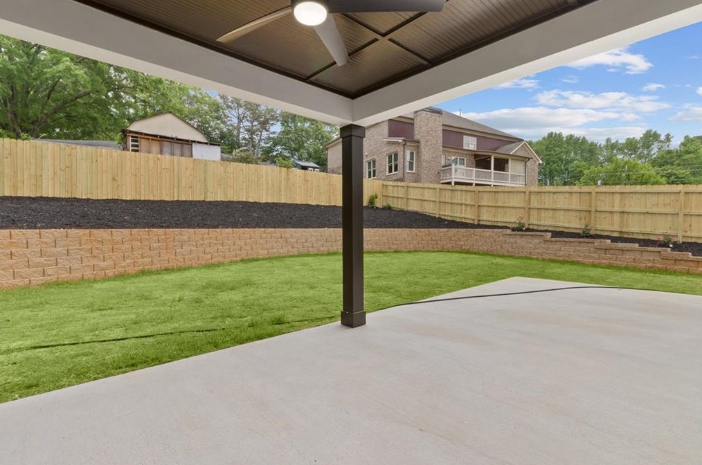 346 Crestview Cir, Roswell GA  30075-3823 exterior