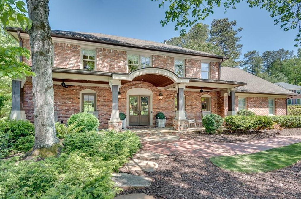 5276 Redfield Rd, Atlanta GA 30338-3722 exterior