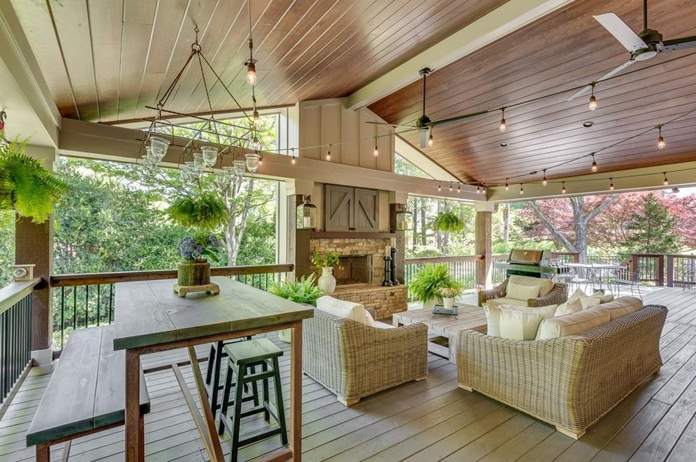 5276 Redfield Rd, Atlanta GA 30338-3722 exterior