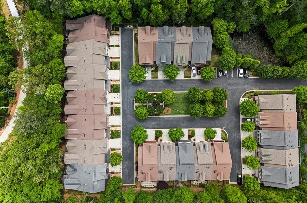 712 Nottaway Ln, Alpharetta GA 30009-2287 exterior