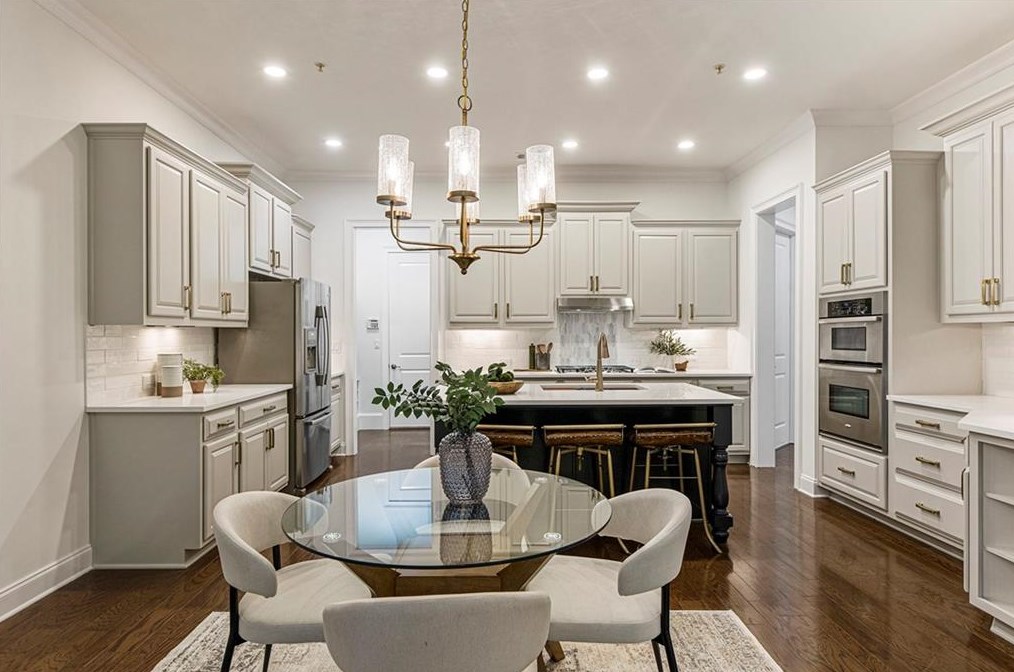 712 Nottaway Ln, Alpharetta GA 30009-2287 exterior