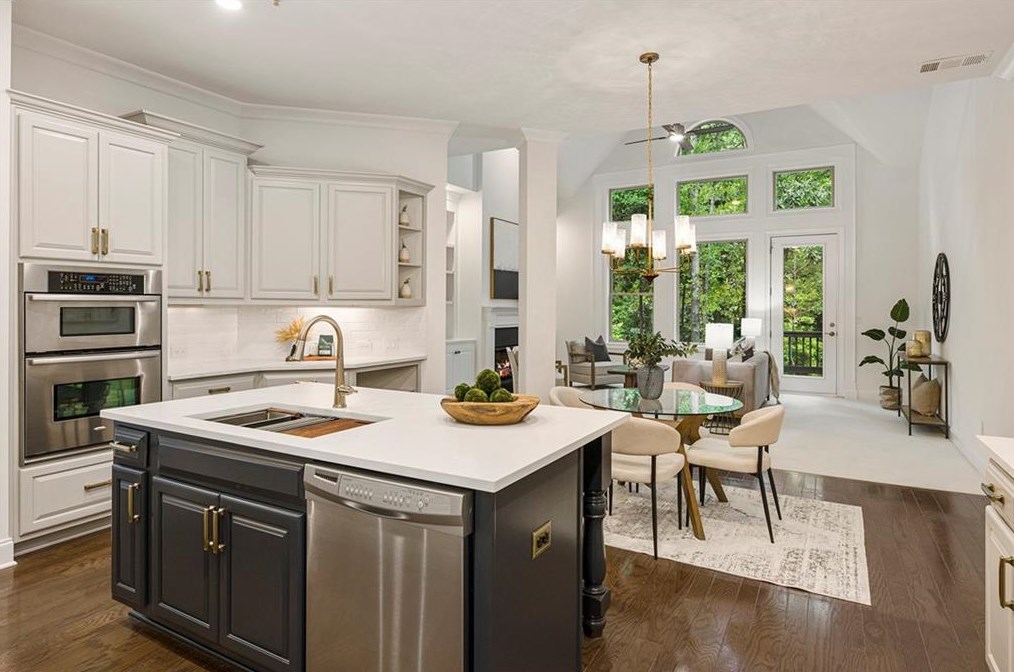 712 Nottaway Ln, Alpharetta GA 30009-2287 exterior